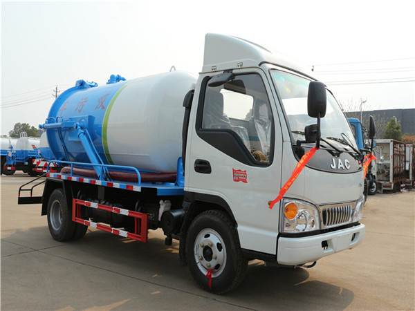 江淮吸污車